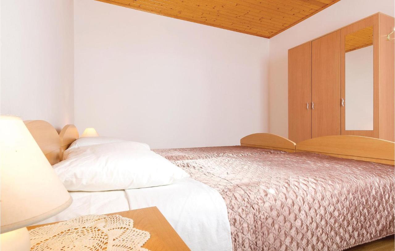 Awesome Apartment In Pula With Wifi Zewnętrze zdjęcie