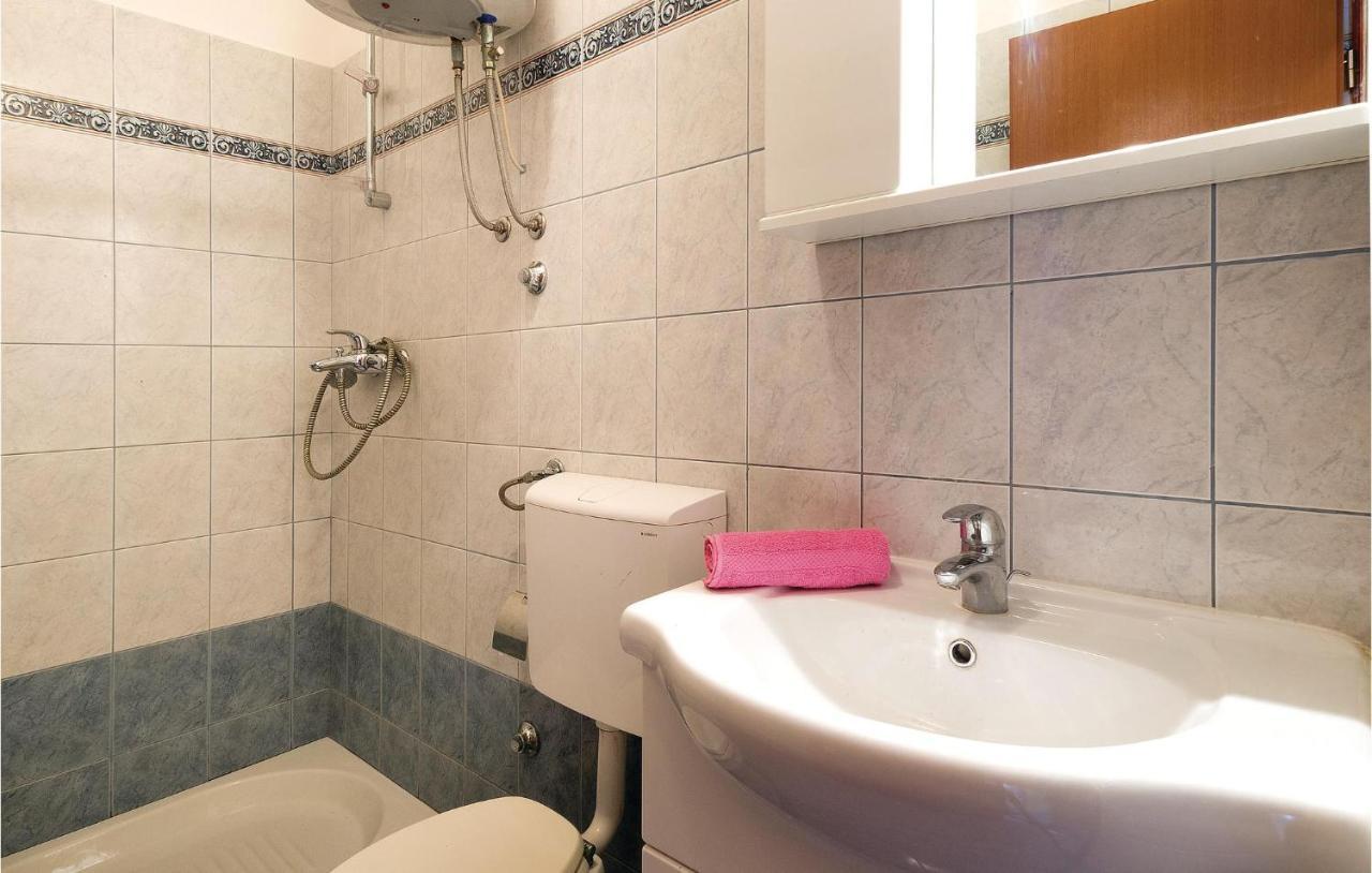 Awesome Apartment In Pula With Wifi Zewnętrze zdjęcie
