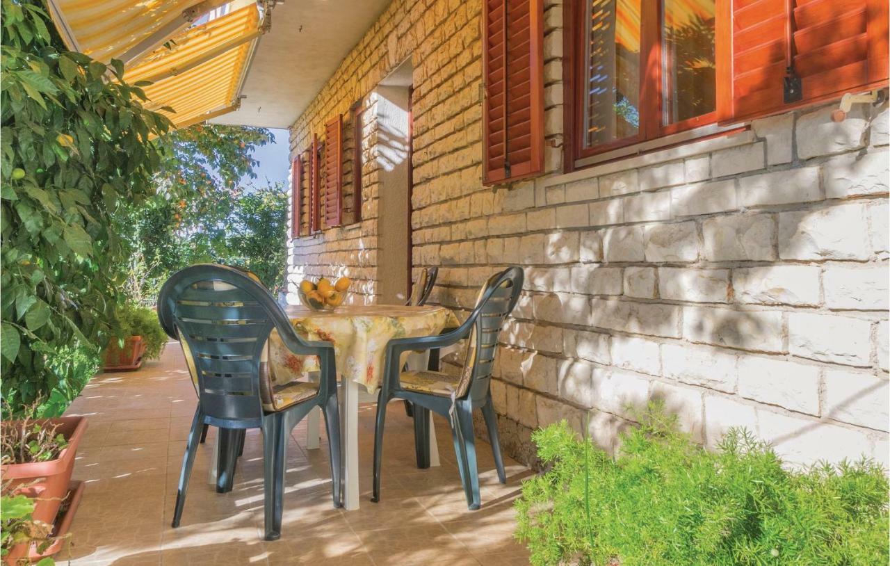 Awesome Apartment In Pula With Wifi Zewnętrze zdjęcie